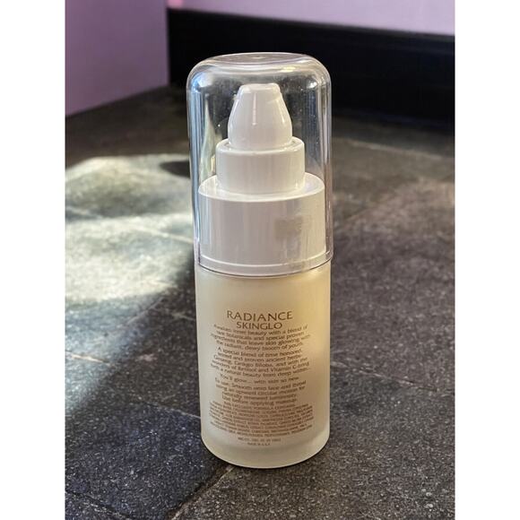 Marilyn Miglin Radiance Skinglow Vit. C Retinol Ginsing Ginko Biloba 1 oz. NEW - Picture 2 of 2